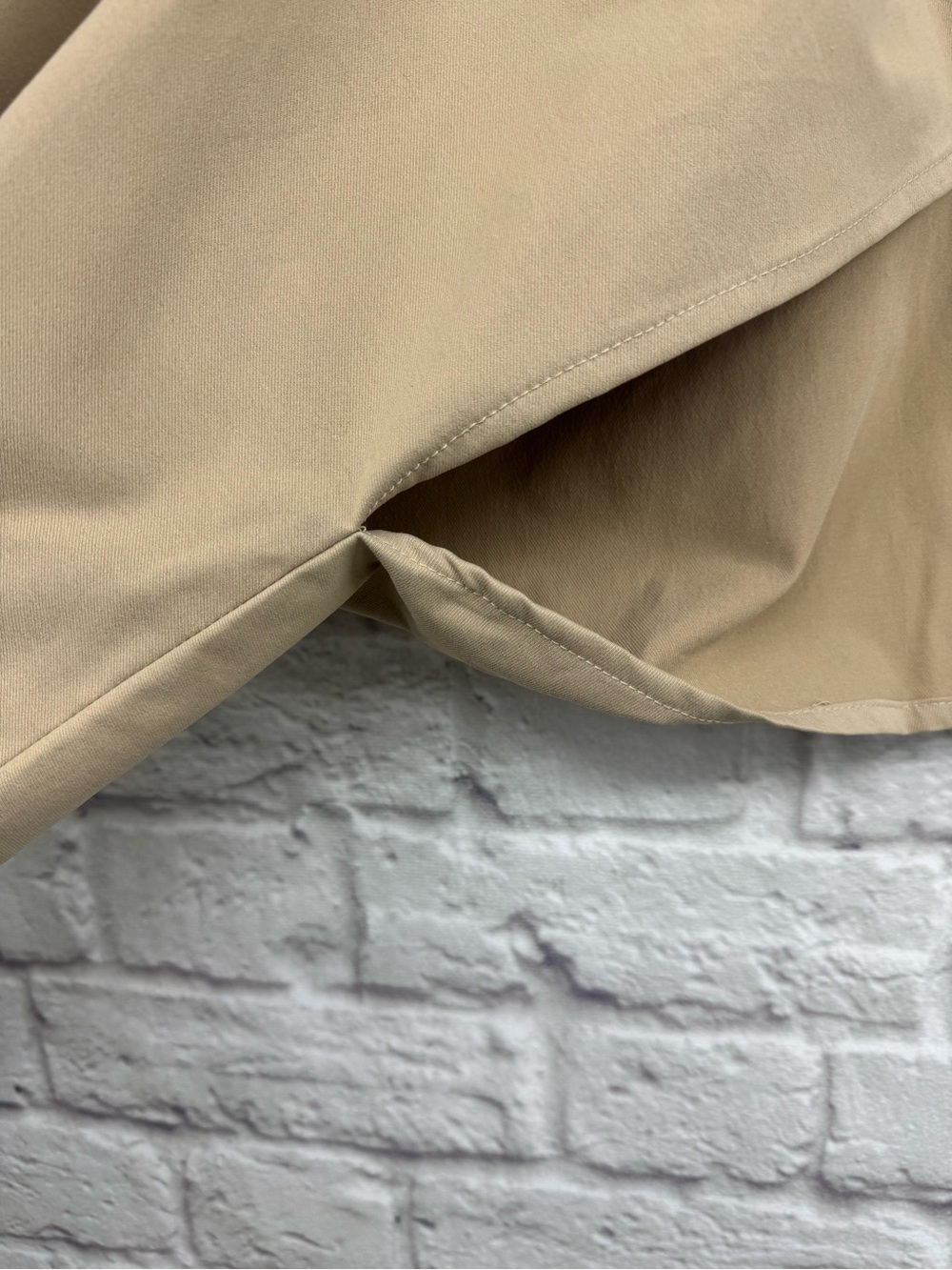 House of Harlow 1960 Cropped Cape Trench Jacket One Size Beige Minimalist Modern - Picture 6 of 13